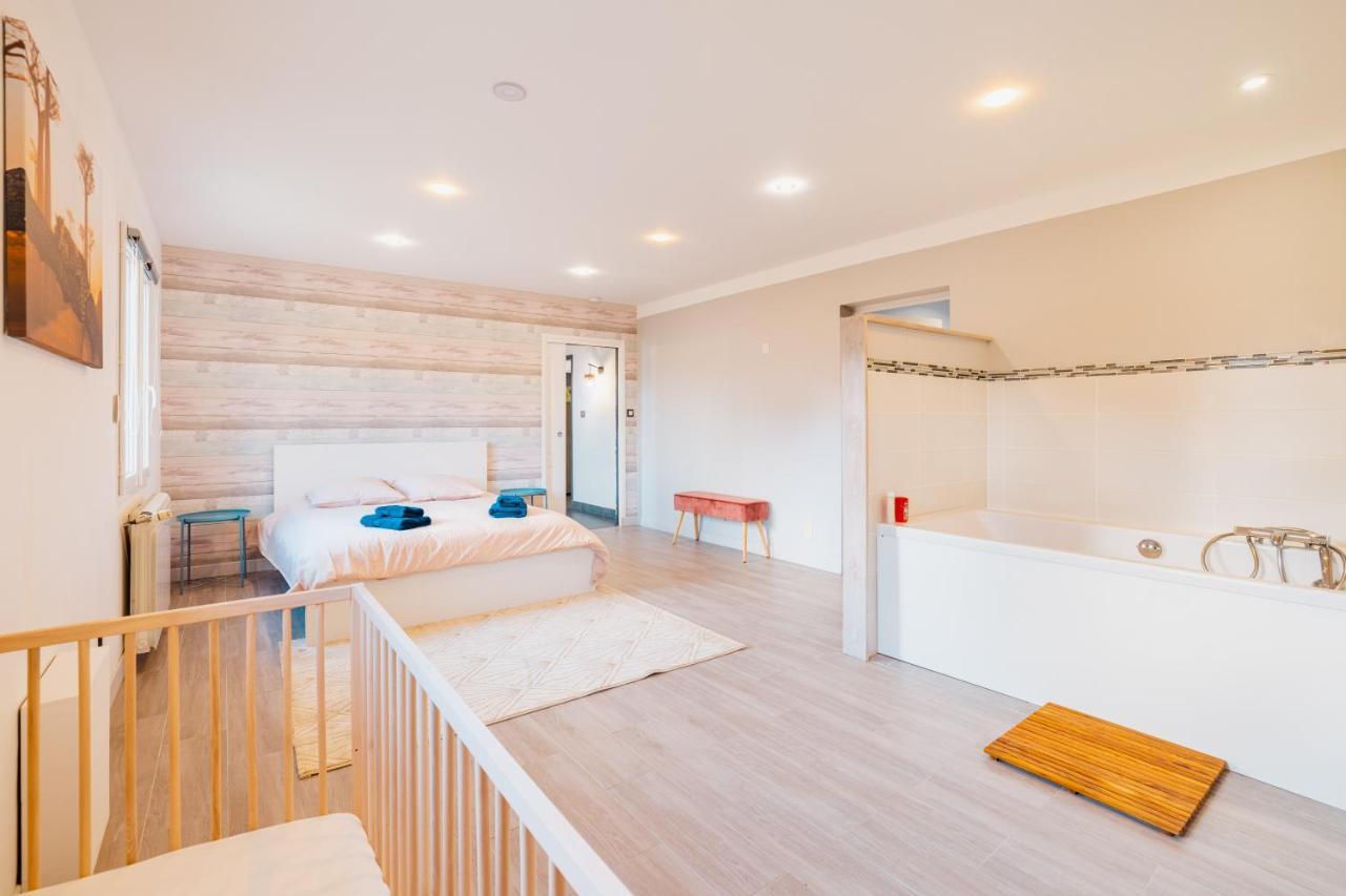 Grande Maison Avec Piscine Et Jacuzzi A La Campagne Desvres Ngoại thất bức ảnh